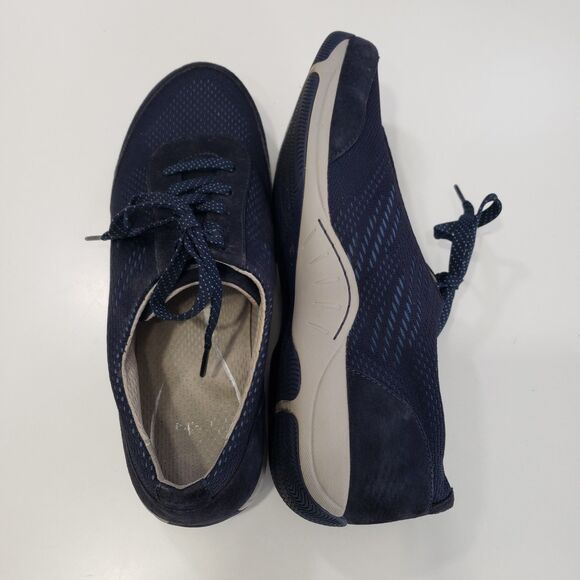 Dansko Women's Navy Leather Athletic Shoe, Size 42 (11.5) - Picture 3 of 9